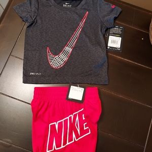 Nike Outfit - Boys Size 12 Months - New With Tags